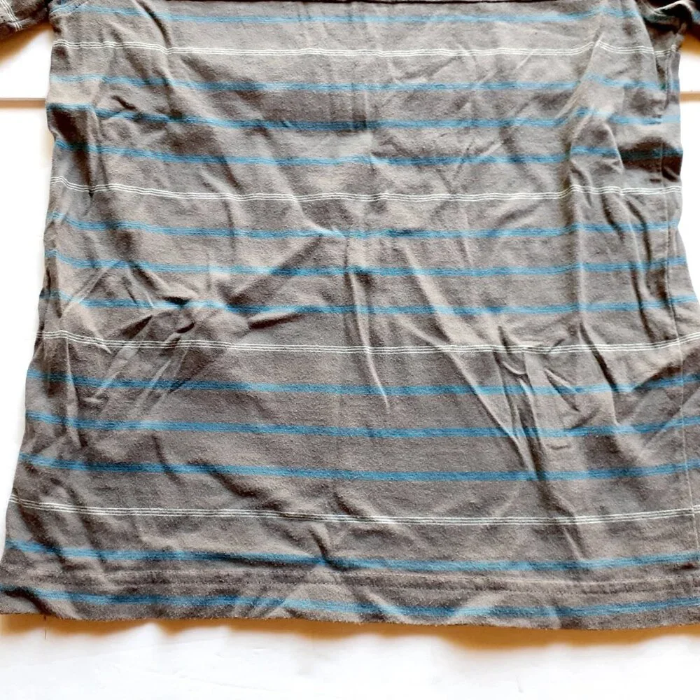 Gap Boys T-Shirt Gray Blue Stripe Pocket Short Sleeve Large 10